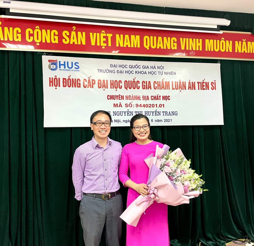 Bảo vệ luận án Tiến sĩ cấp ĐHQGHN – NCS. Nguyễn Thị Huyền Trang – Cán bộ Khoa Địa chất