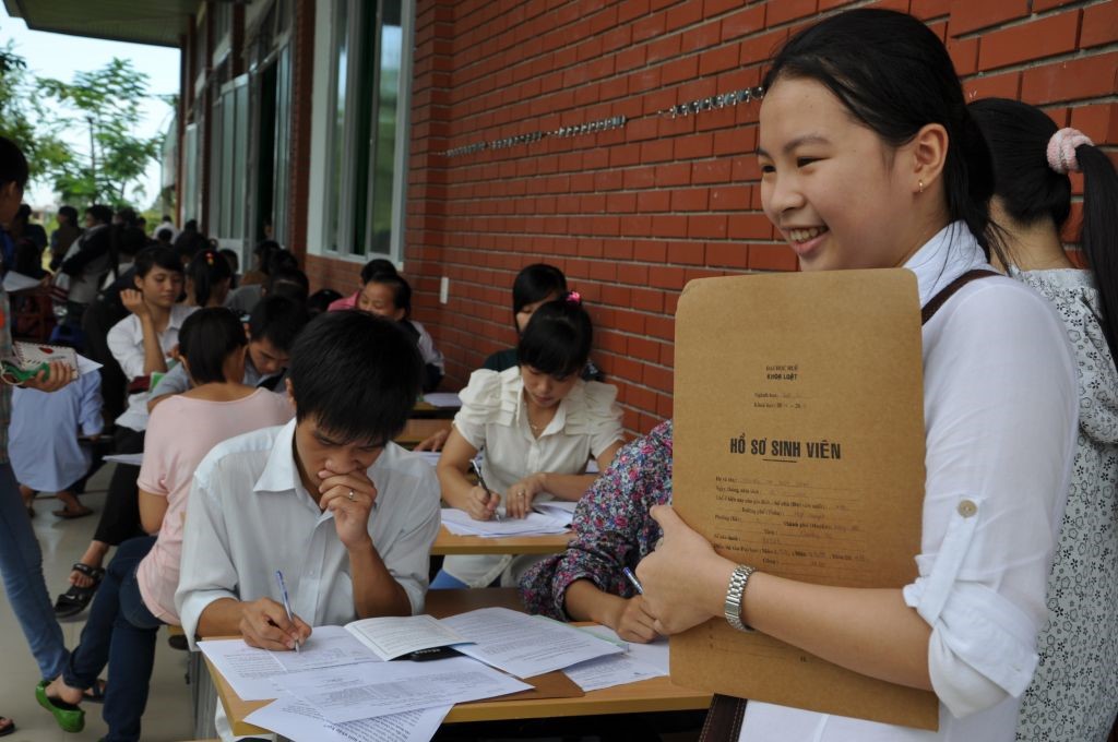 Điểm chuẩn các ngành và hướng dẫn nhập học cho sinh viên trúng tuyển năm 2019 – Trường Đại học Khoa học Tự nhiên, ĐHQGHN