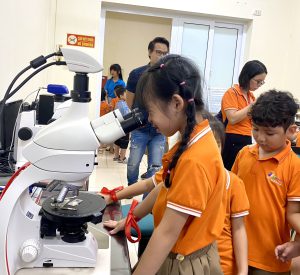 FPT Schools Bắc Ninh trải nghiệm STEM tại Khoa Địa chất