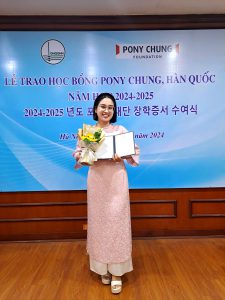 Hà Ngọc Ánh giành học bổng PONY CHUNG